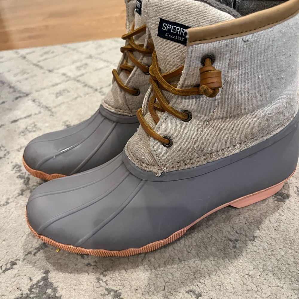 Sperry Topsider, salt, water boot, size 5M